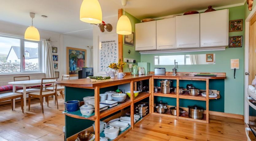 Photo of 4 Bed in Achiltibuie