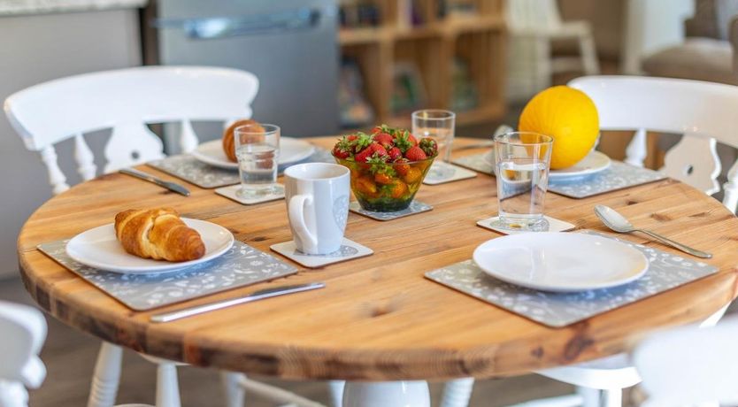 Photo of 3 Bed in Gulval