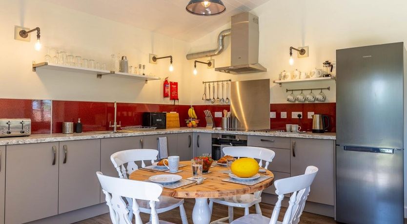 Photo of 3 Bed in Gulval