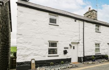Plas Arenig Holiday Cottage