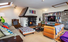 Photo of 4 Bed in Builth Wells
