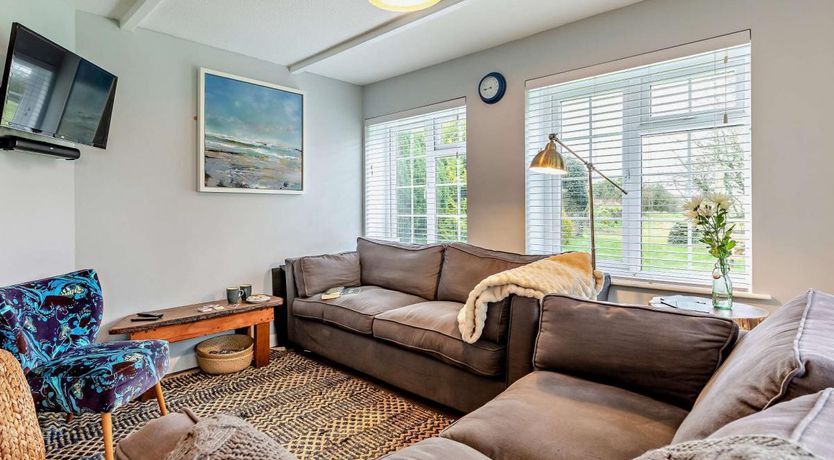 Photo of 2 Bed in West Down