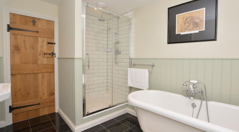 Photo of 3 Bed in Tansley