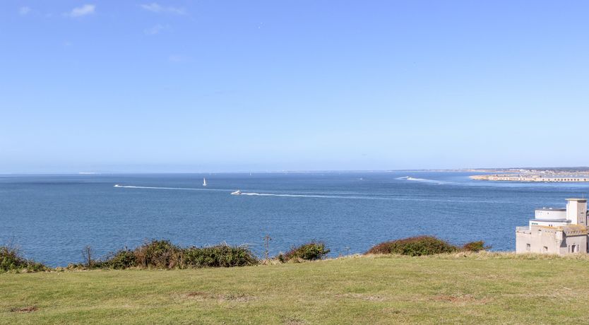 Photo of 57 Cliff End