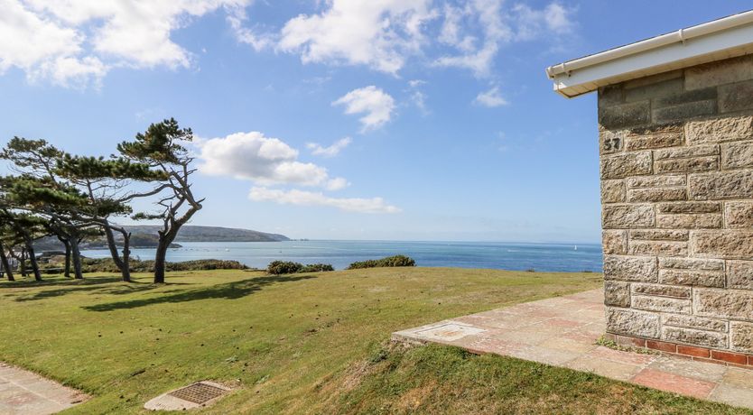 Photo of 57 Cliff End