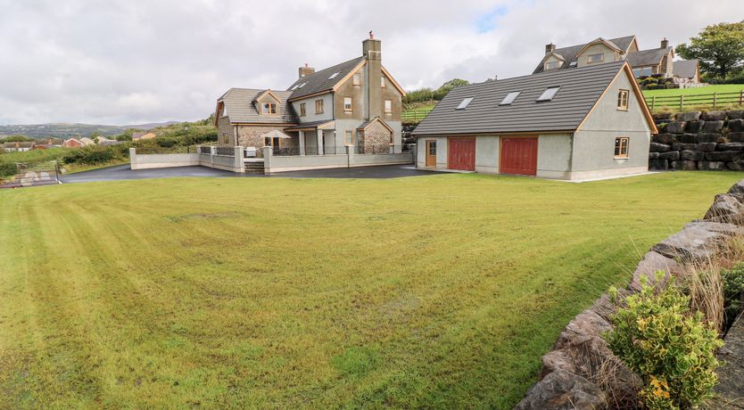 Photo of Grooms Quarters at Pant y Gaseg Farm