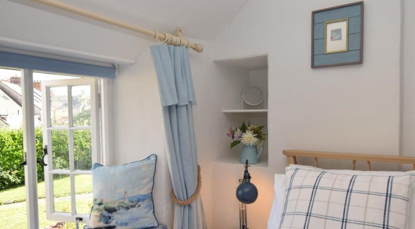 Photo of 2 Bed in Swanage