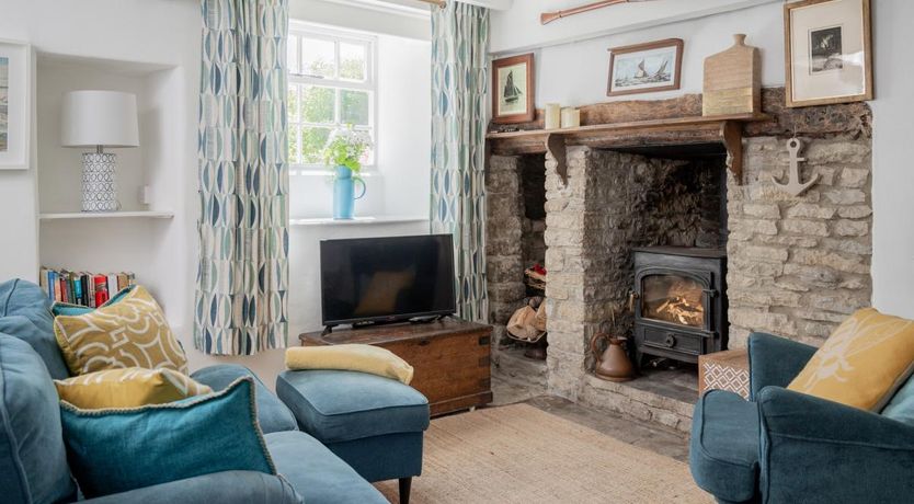 Photo of 2 Bed in Swanage