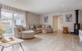 Photo of 6 Bed in Penzance
