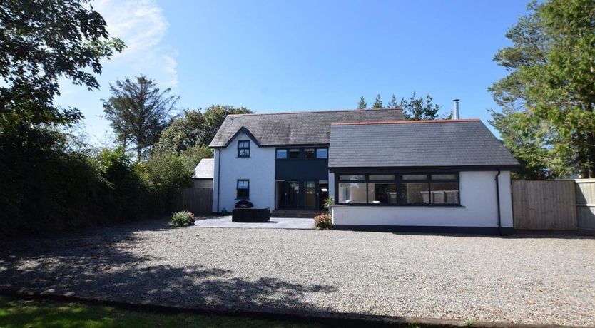 Photo of House in West Wales