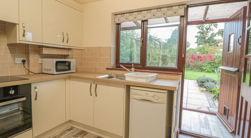 Photo of Berrys Place Farm Cottage