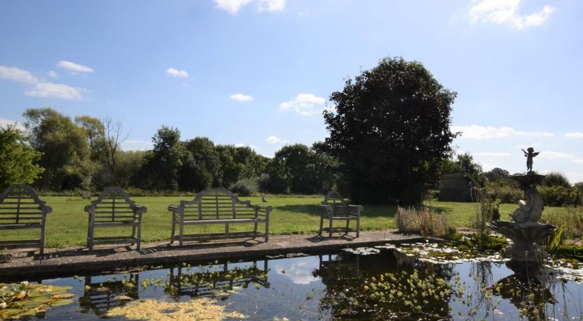 Photo of 2 Bed in Chippenham