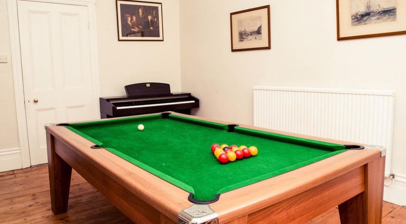 Photo of 4 Bed in Shanklin