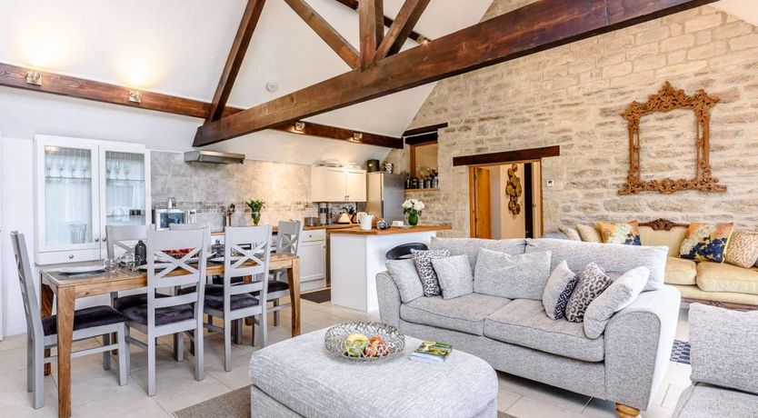 Photo of 3 Bed in Chippenham