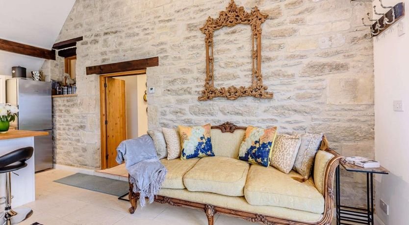 Photo of 3 Bed in Chippenham