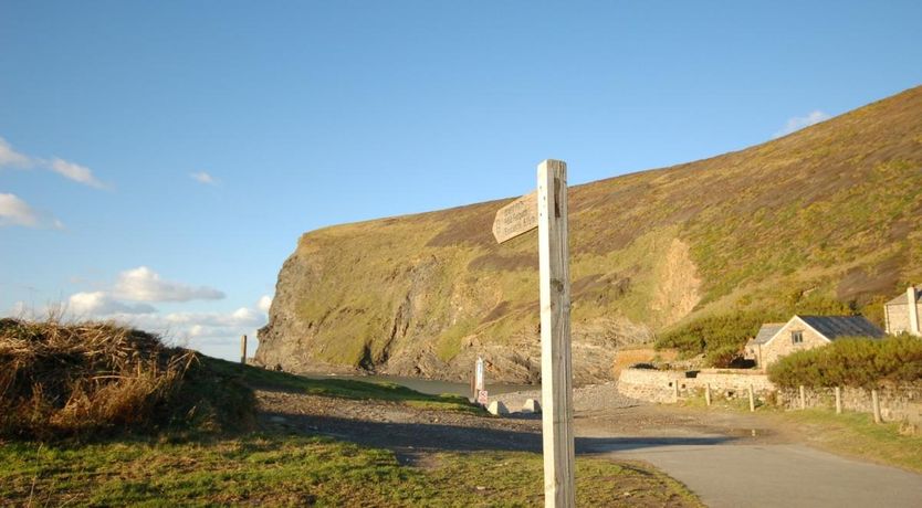 Photo of 1 Bed in Crackington Haven