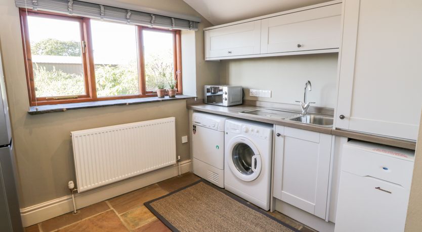 Photo of Woodside Barn