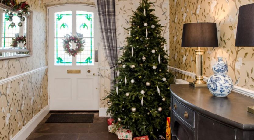 Photo of 7 Bed in Westbury-on-Severn