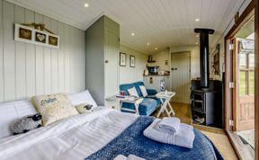 Photo of in Holsworthy  (77361)
