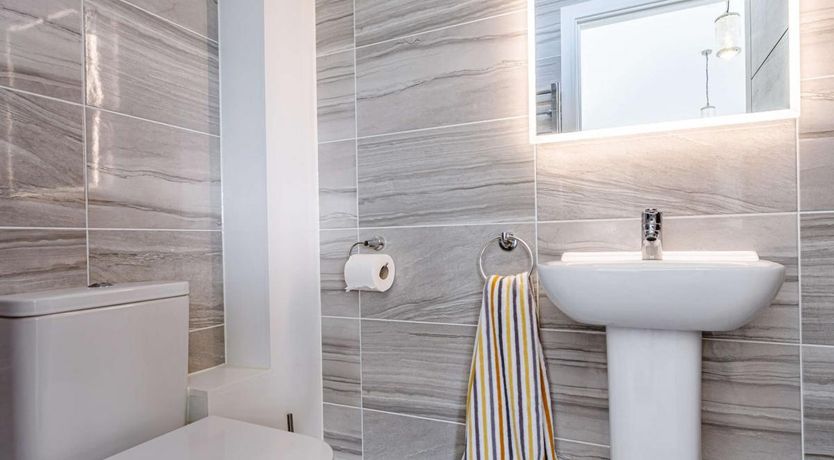 Photo of 1 Bed in Loxhore