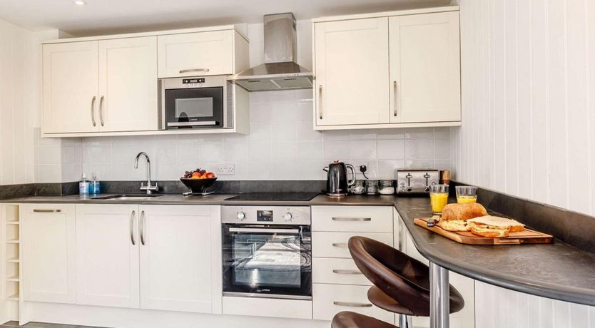 Photo of 1 Bed in Loxhore