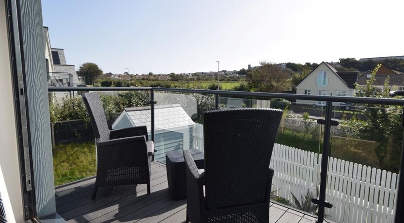 Photo of 3 Bed in Northam