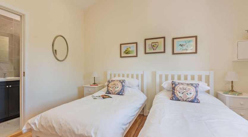 Photo of 2 Bed in Owslebury