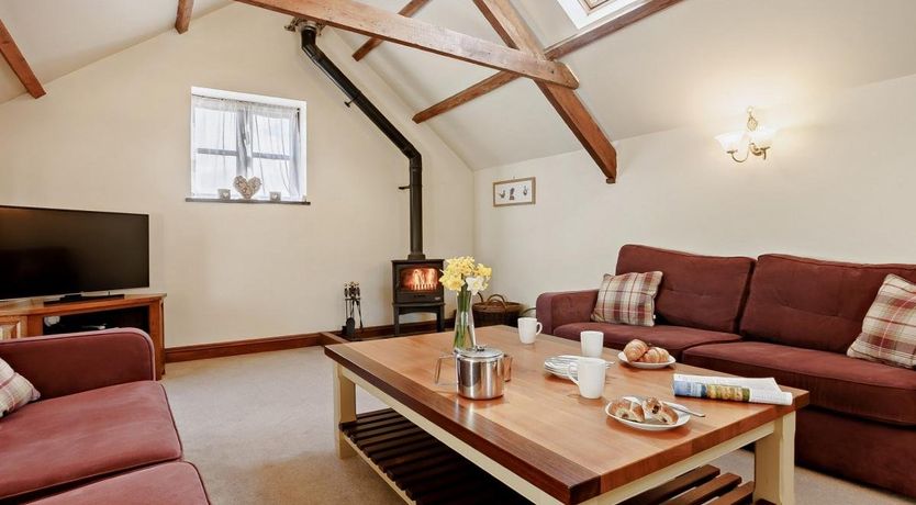 Photo of 4 Bed in Tresmeer