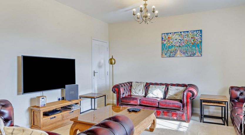 Photo of 6 Bed in Longnor