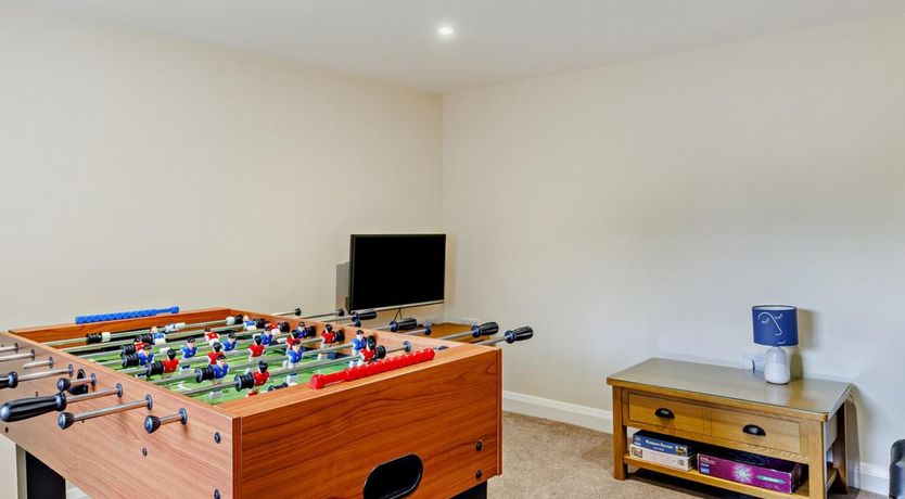 Photo of 6 Bed in Longnor