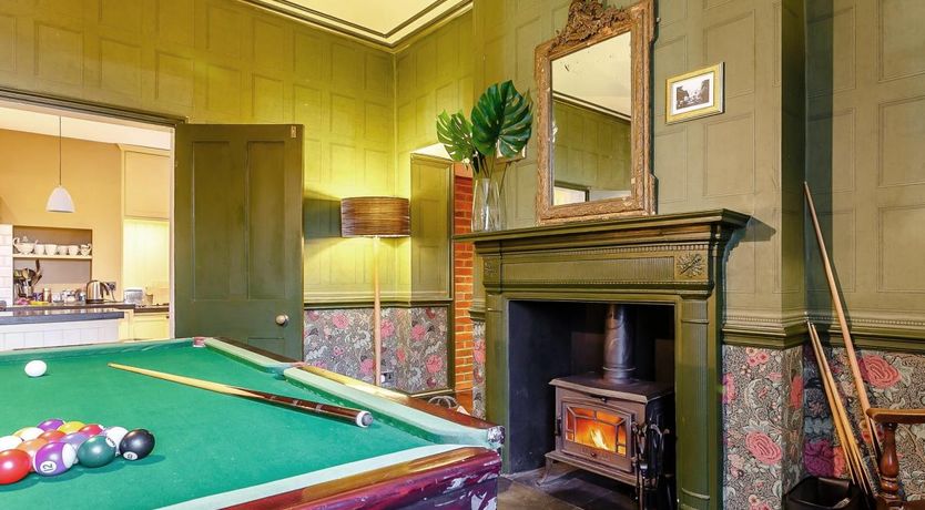 Photo of 6 Bed in Icklesham