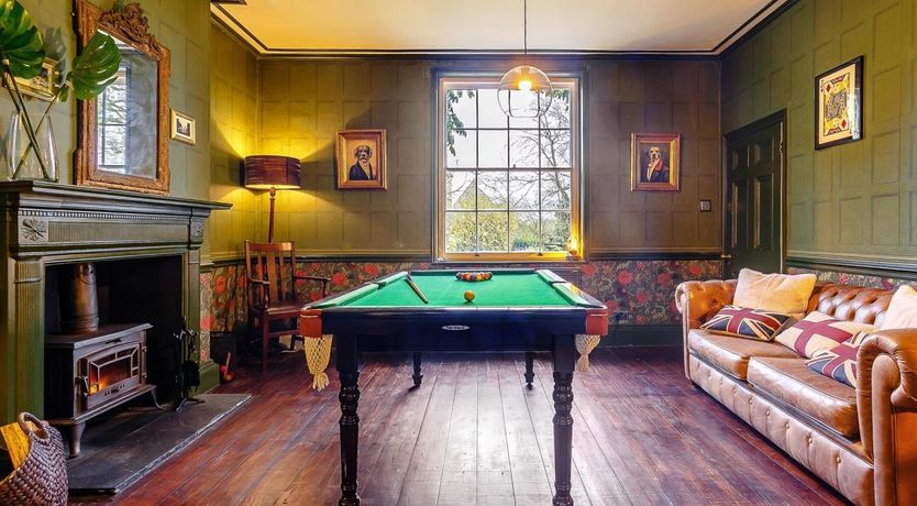 Photo of 6 Bed in Icklesham