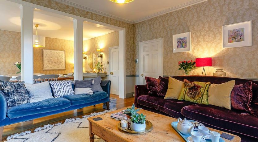 Photo of 6 Bed in Winchelsea