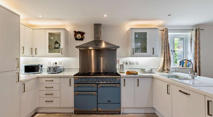 Photo of 3 Bed in Arthog