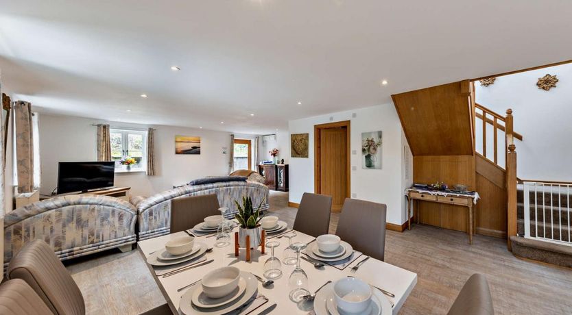 Photo of 3 Bed in Arthog