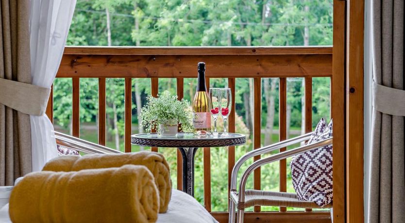 Photo of 3 Bed in Aylton