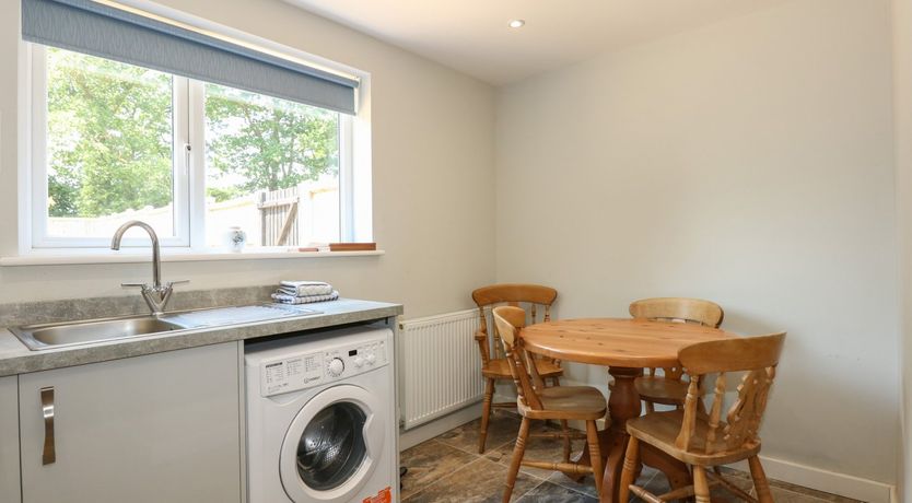 Photo of Hadleigh Farm Cottage