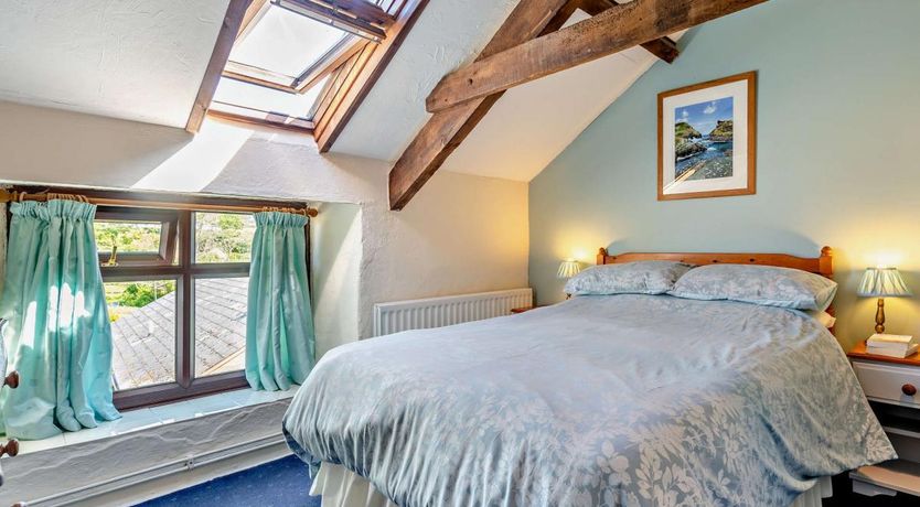 Photo of 3 Bed in Poughill