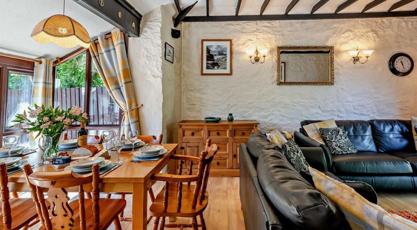 Photo of 3 Bed in Poughill