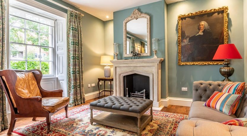 Photo of 9 Bed in Bridport