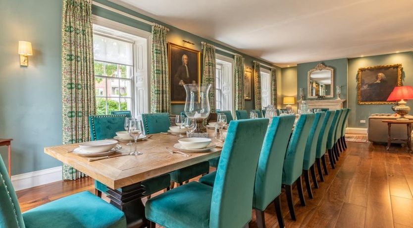 Photo of 9 Bed in Bridport