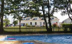 Photo of in Welcombe (77444)
