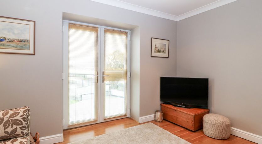 Photo of 10 Pen Llanw Tides Reach