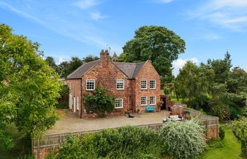 Manor Cottage Holiday Cottage