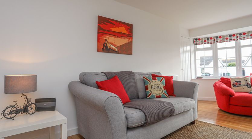 Photo of Sisial-Y-Mor