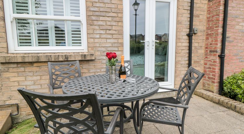 Photo of Denby Escape