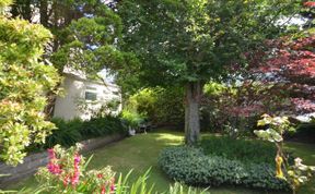 Photo of 3 Bed in St Austell