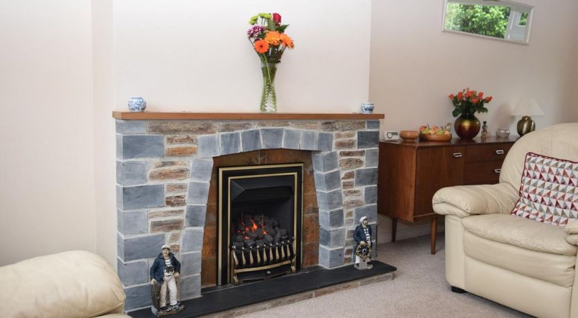 Photo of 3 Bed in St Austell