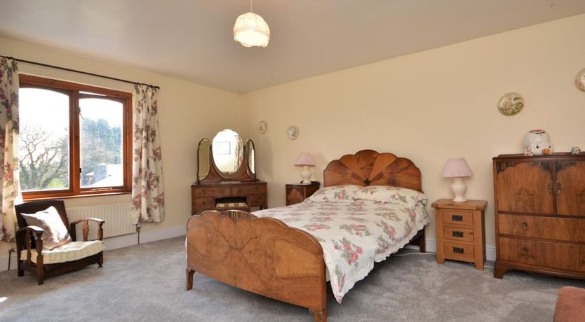 Photo of 3 Bed in Bodmin