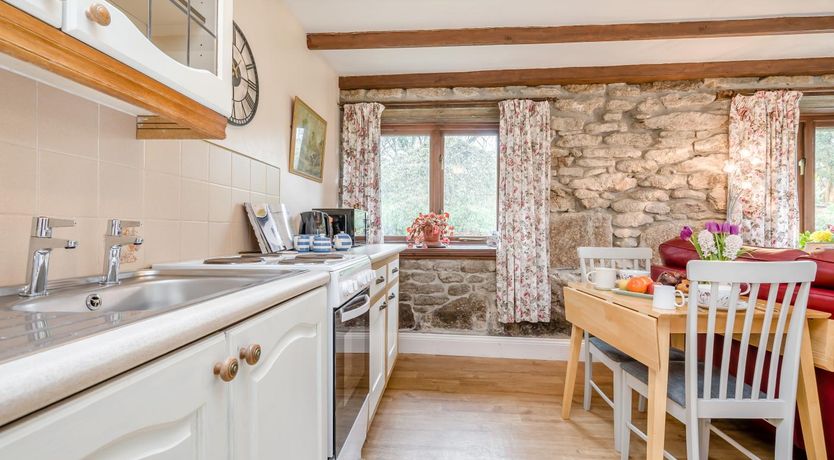 Photo of 1 Bed in Bodmin
